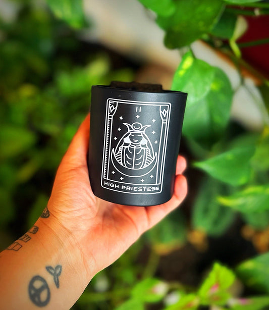 The high priestess candle