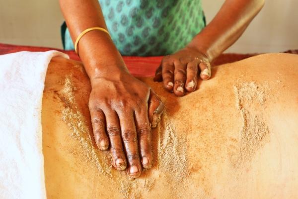 Holistic Udvarthana Massage