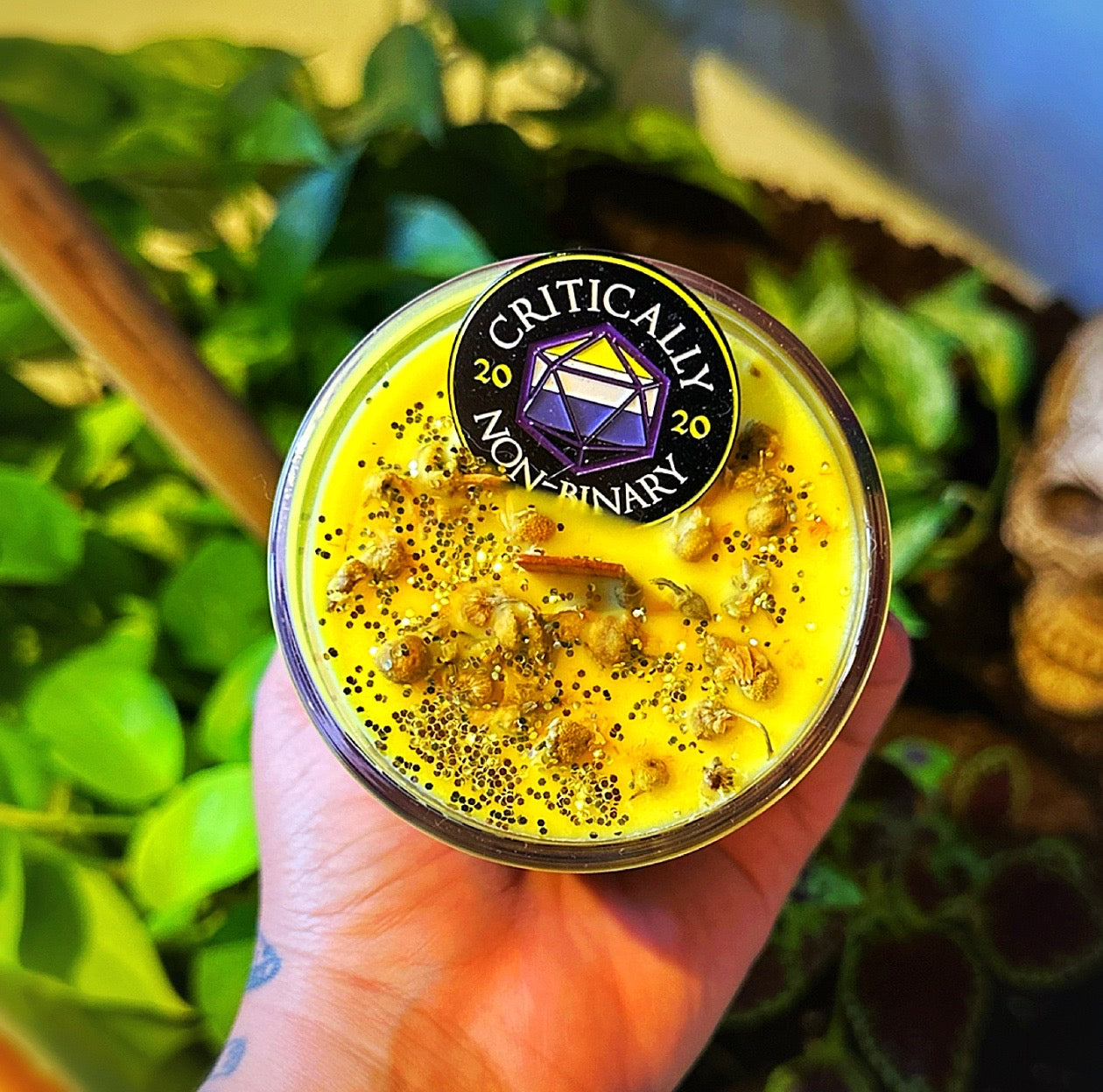 Critically non binary candle